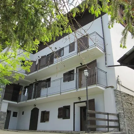 Casa Chamonin Aparthotel Gressan Exterior photo