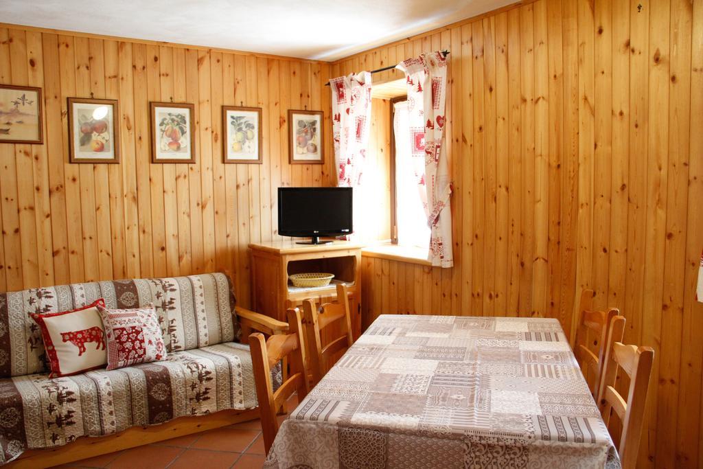 Aparthotel Casa Chamonin Gressan